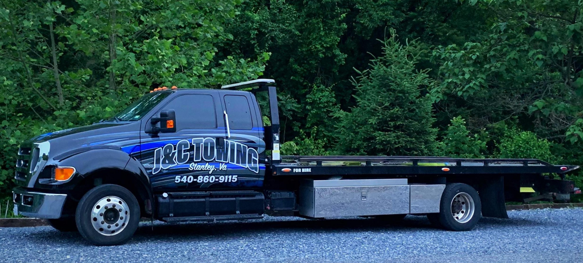 J & C Towing tow truck